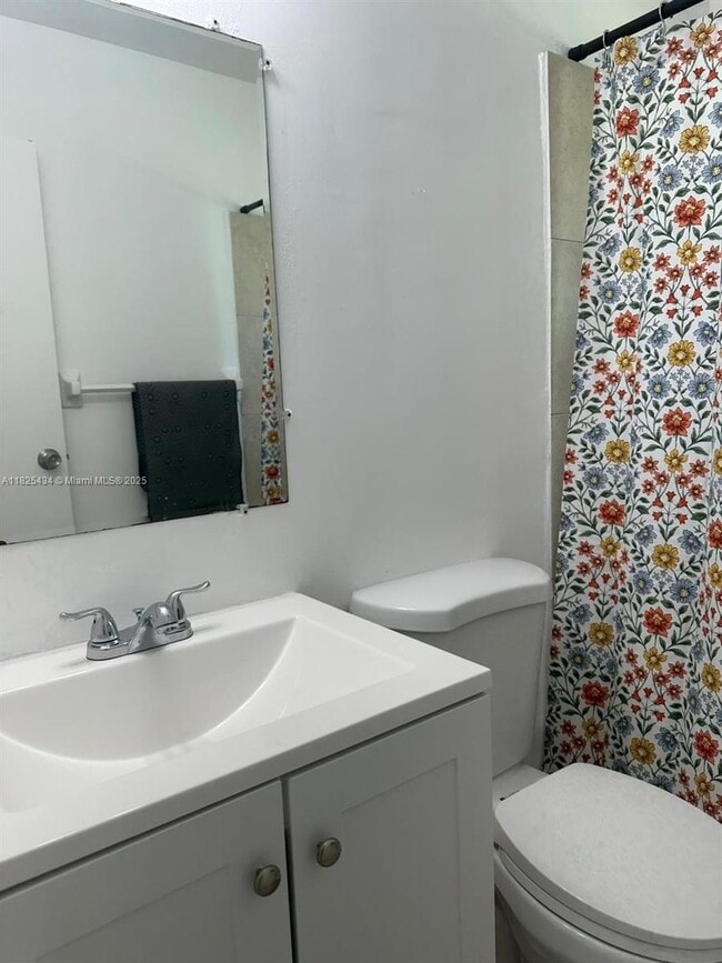 Foto del edificio - 4141 SW 20th St