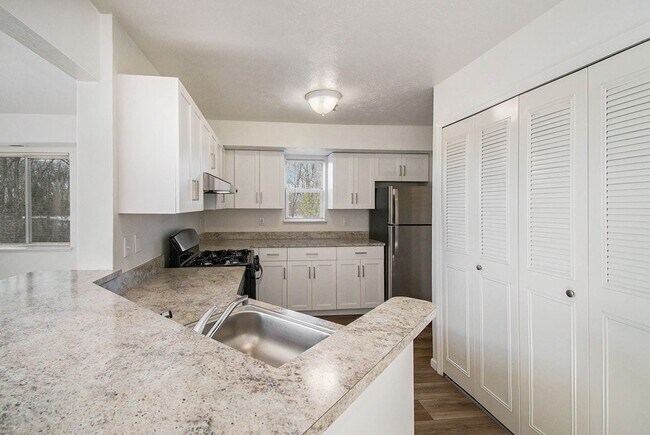 Foto del edificio - Brentwood Park Apartments