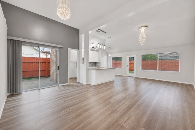 Foto del edificio - 17402 Hamilwood Dr