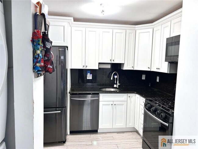 Foto del edificio - 532 Cricket Ln