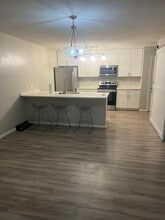 Building Photo - 863 Miller Creek Ln