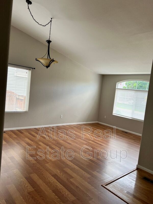 Building Photo - 2072 E 98th Ave