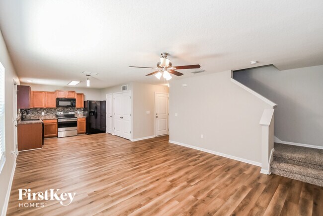 Foto del edificio - 11 Post Oak Ln