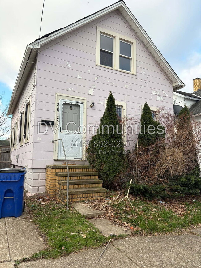 Building Photo - 3417 Storer Ave
