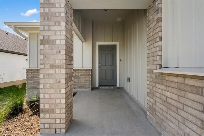 Building Photo - 270 Boatright Blvd