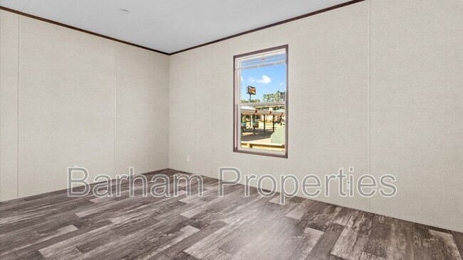 Building Photo - 119 Eagle Nest Dr
