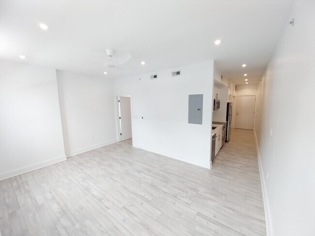 Foto del edificio - 1169 Hope St