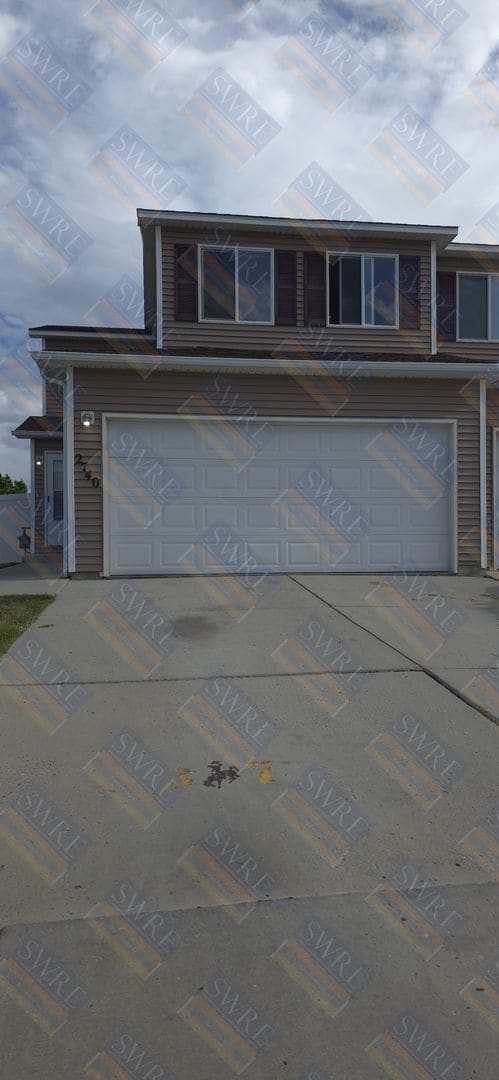 Building Photo - 2740 Koven Dr