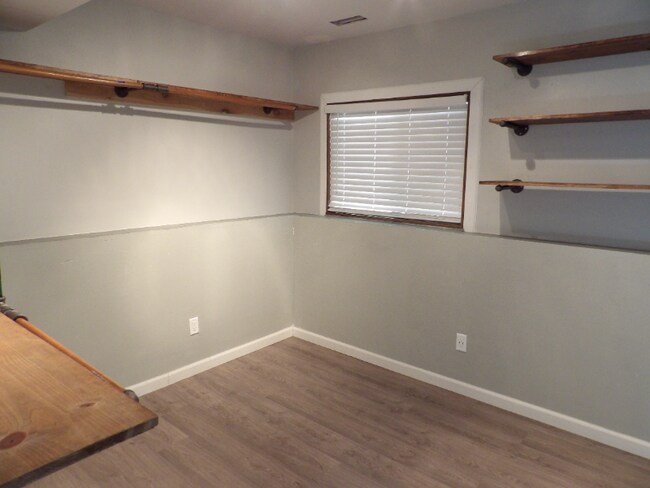 Foto del edificio - 5560 Sacramento Pl