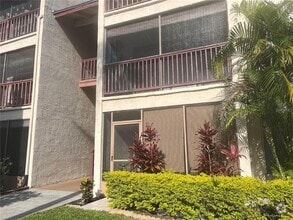 Building Photo - 8602 Champlain Ct