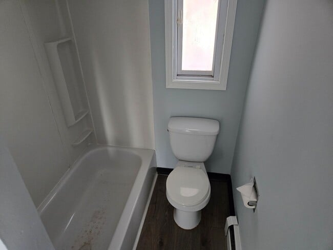 Photo - 1317 W 3rd St Apartment