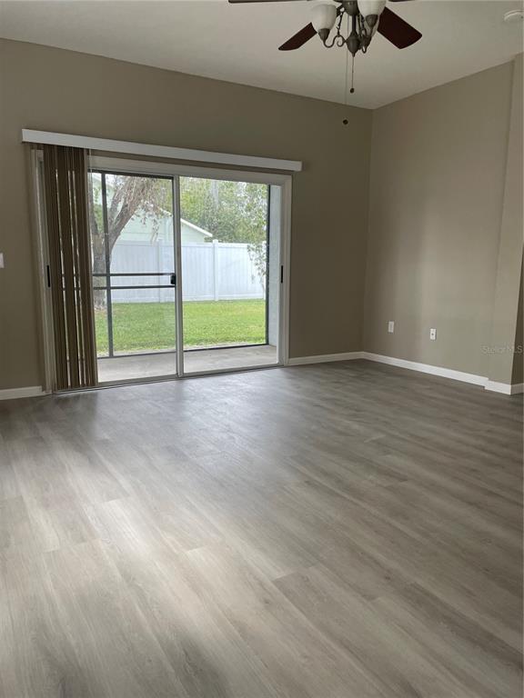 Building Photo - 4939 Woodmere Rd