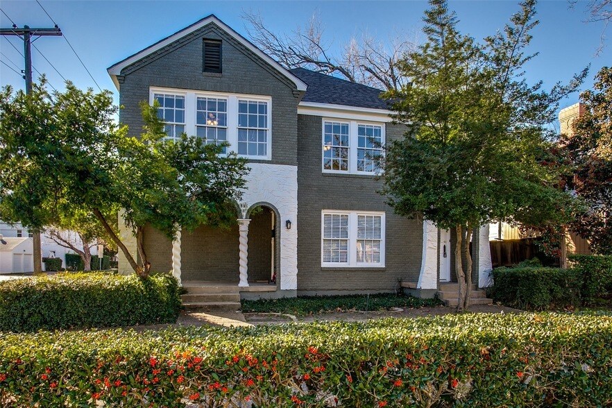 Foto principal - 4303 Emerson Ave