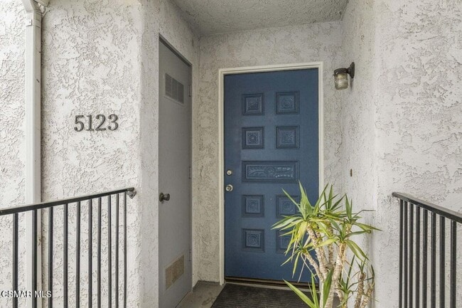 Building Photo - 5123 Longfellow Way