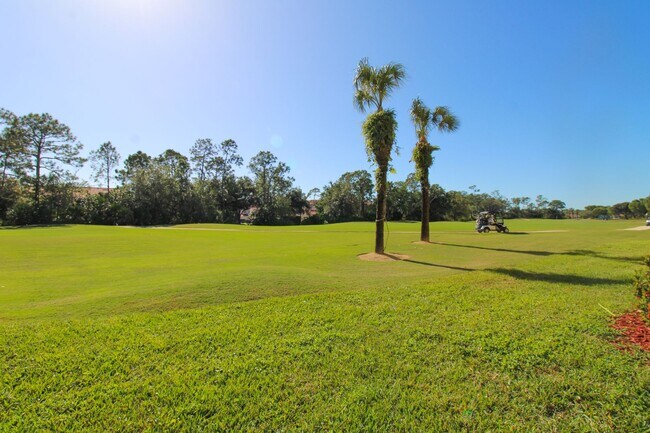 Building Photo - ***FURNISHED/UNFURNISHED ANNUAL RENTAL***G...