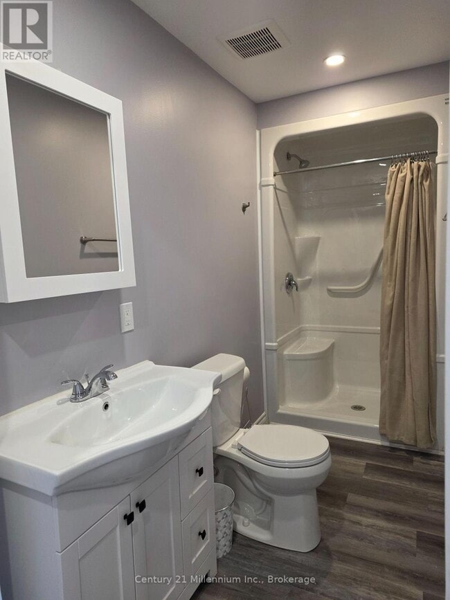 Building Photo - 617 Campbell St