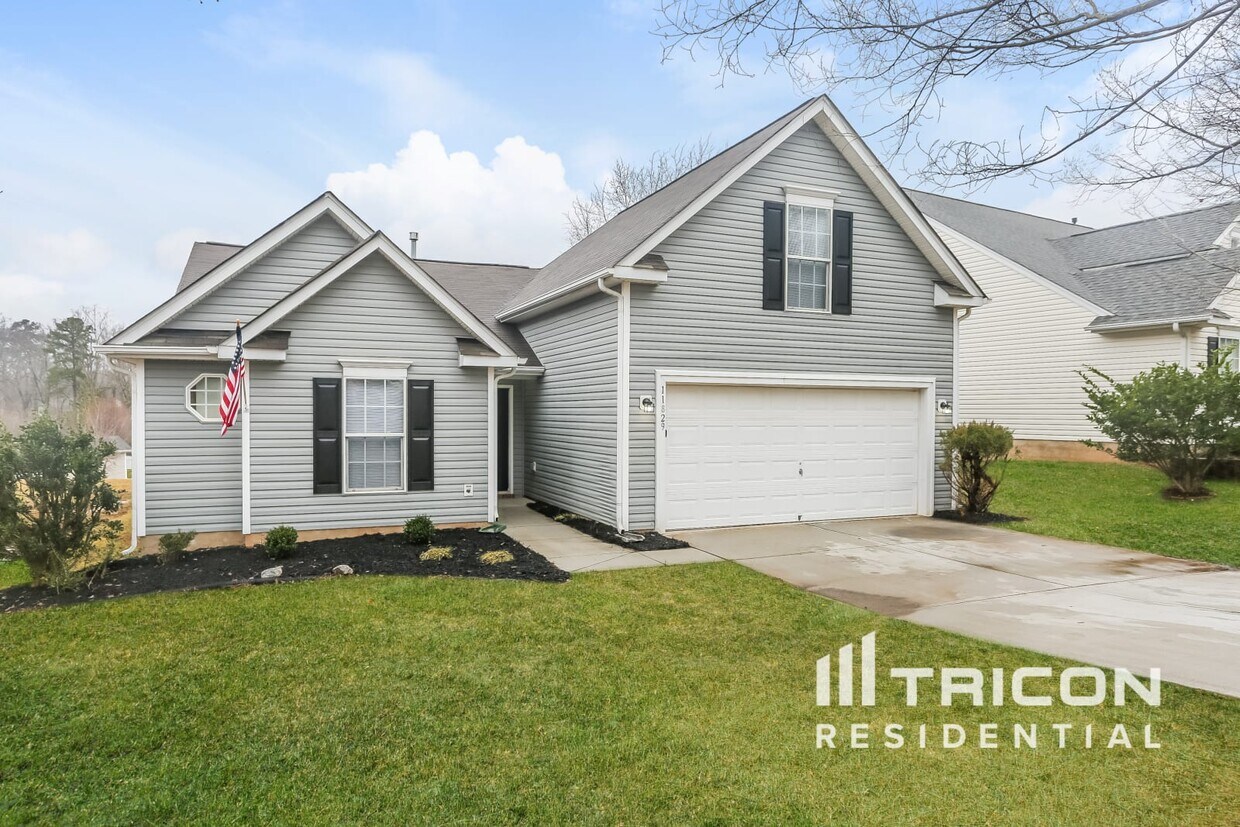 11829 Cheviott Hill Lane Charlotte NC House Rental in Charlotte, NC