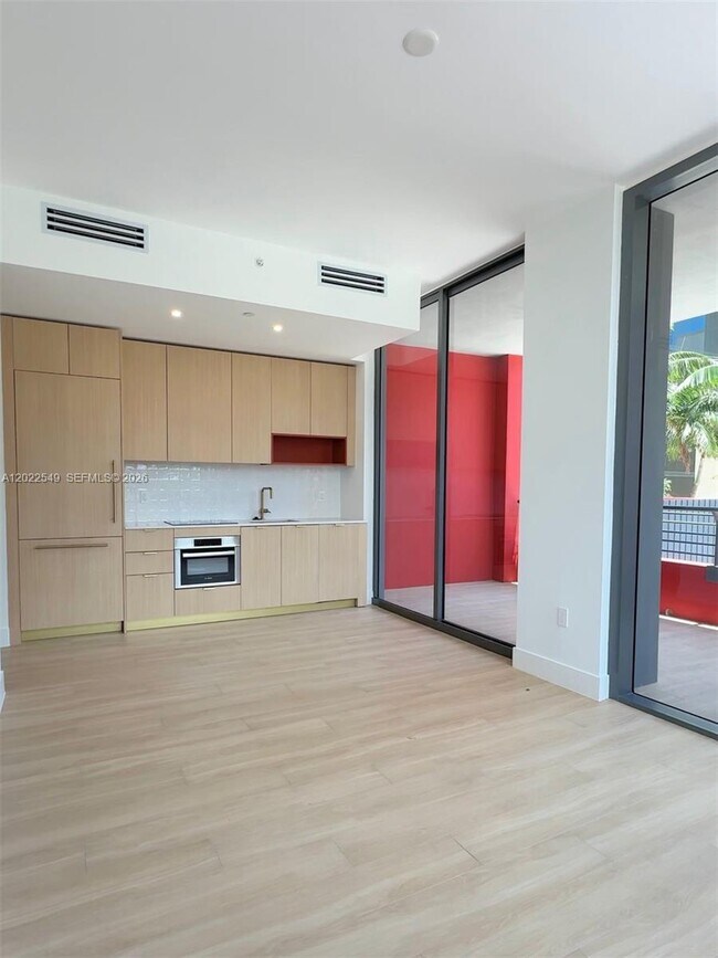Foto del edificio - 90 NE 32nd St