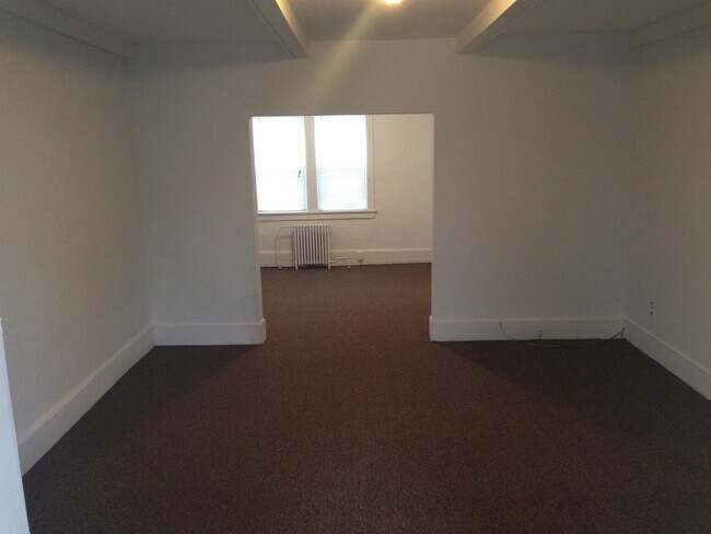 Foto del edificio - 704 Catherine St