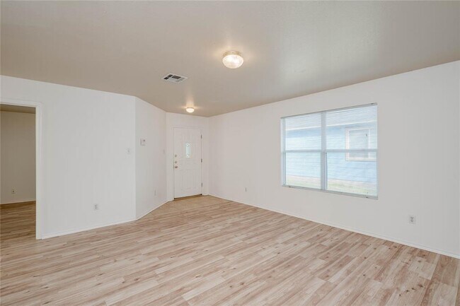 Building Photo - 3514 Banda Ln