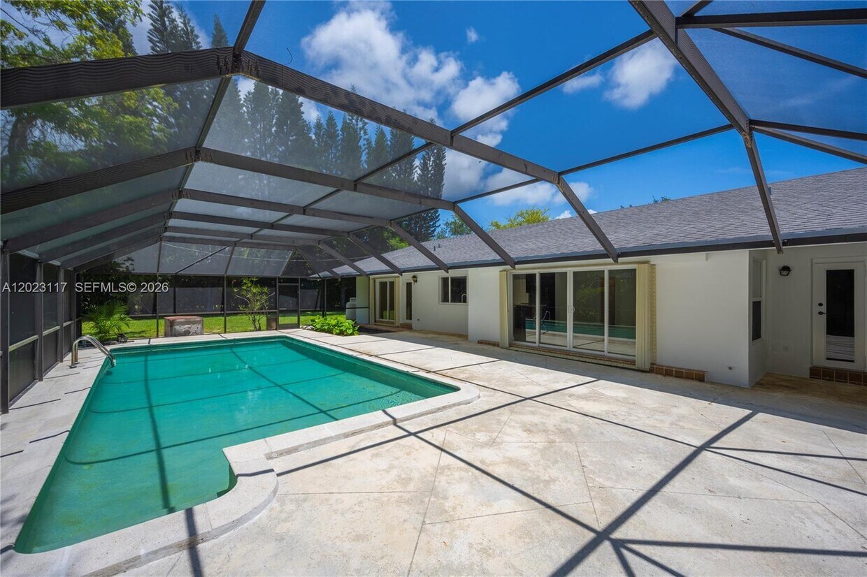Foto del edificio - 13100 SW 81st Ave