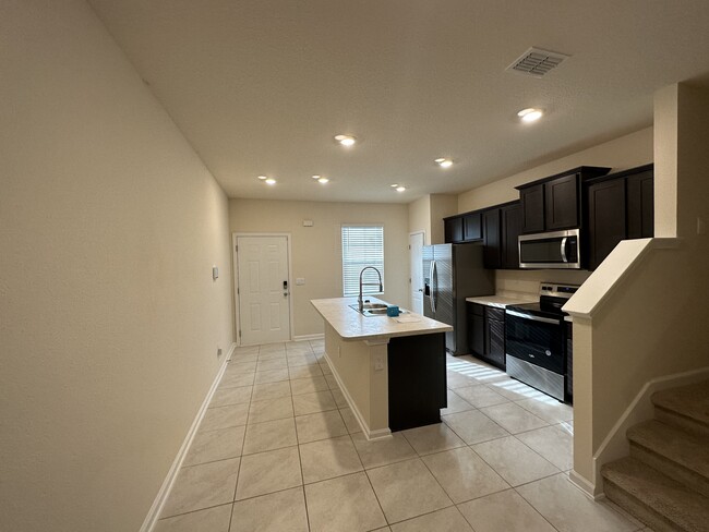 Foto del edificio - 815 Gate Run Rd