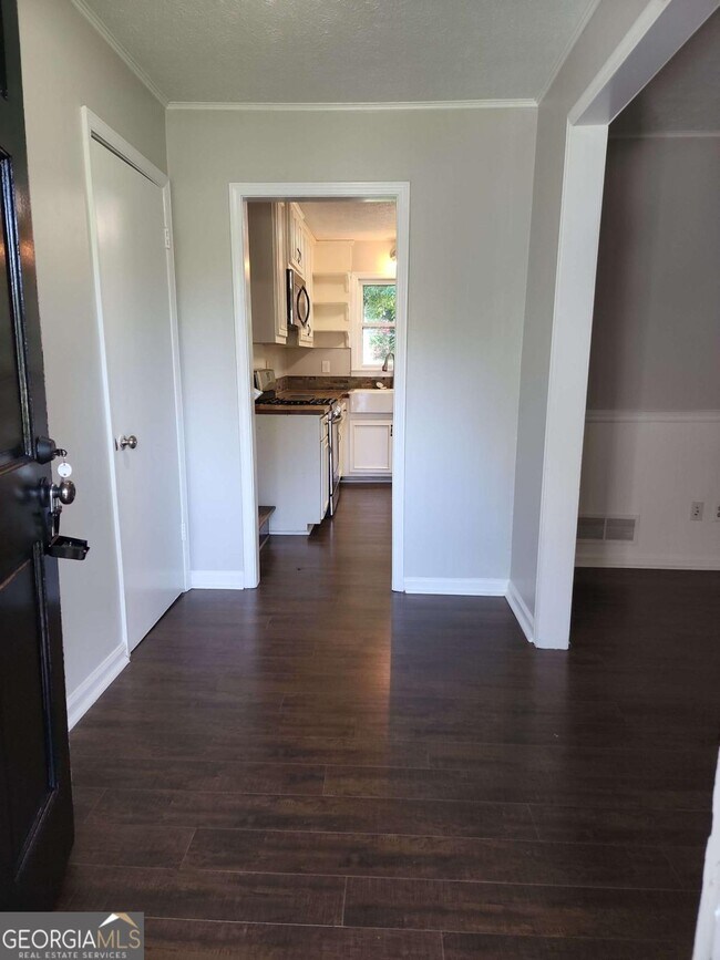 Building Photo - 1476 Dupree Rd