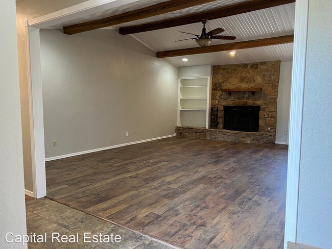 Building Photo - 3 br, 2 bath House - 9709 Crest Drive