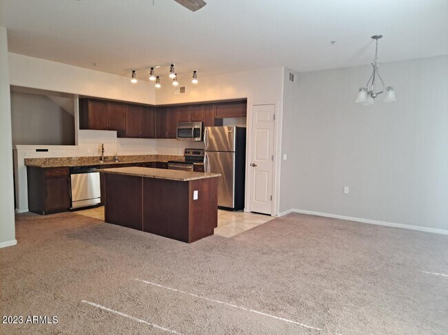 Building Photo - 1920 Bell Rd