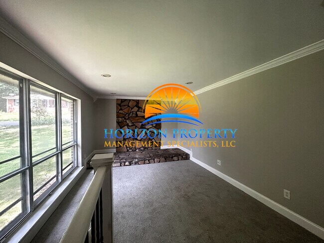 Foto del edificio - 3220 Rita Ln NW