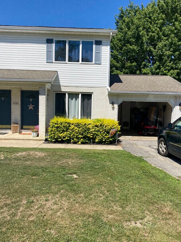 Primary Photo - 11351 Telegraph Rd