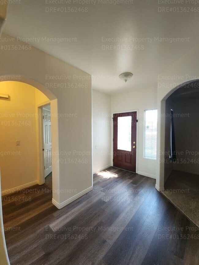Building Photo - This house is in a great LOCATION (Callowa...