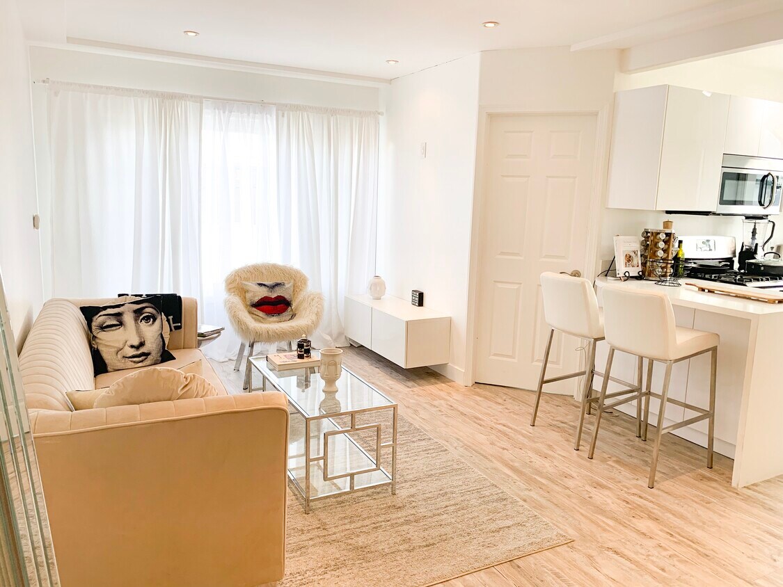 1318 N Crescent Heights Blvd Unit 210, West Hollywood, CA 90046 Condo for Rent in West