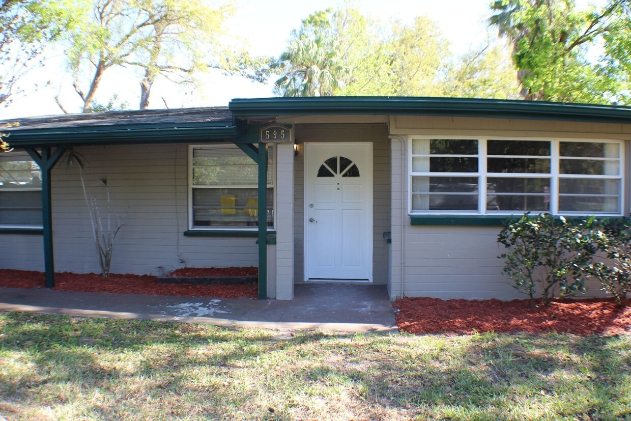 3 bed 2 bath house - 3 bed 2 bath house