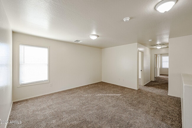 Building Photo - 16436 N 172nd Ave