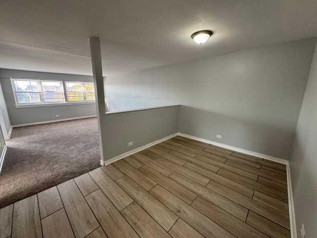 Building Photo - 2804 N Major Ave