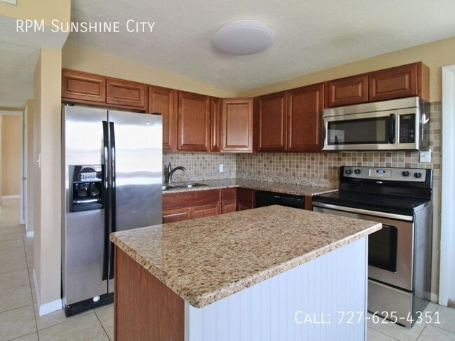Building Photo - 8233 Portulaca Ave