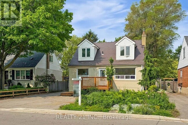 Building Photo - 98 Natal Ave
