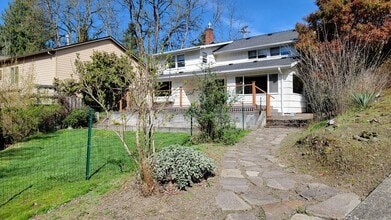 Building Photo - 7605 SW 51st Pl