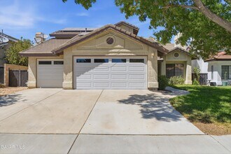 Building Photo - 3129 Golfwood Ct