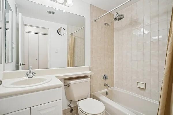 Foto del edificio - 445 W 19th St