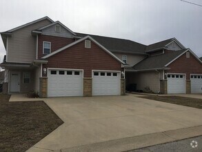 Building Photo - 117 Andrews Dr