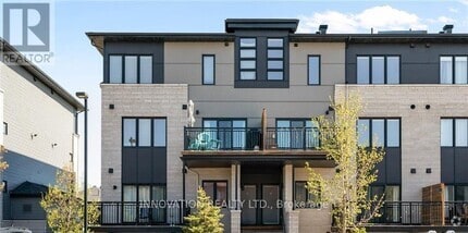 Building Photo - 452 Via Verona Ave