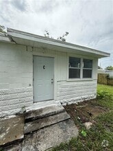 Building Photo - 2610 N 59th St