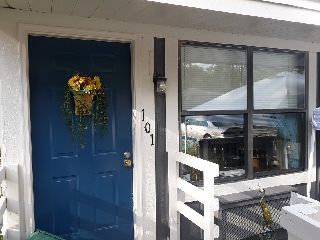 Amberwood Hills 612 SW Amberwood Loop Lake City, FL