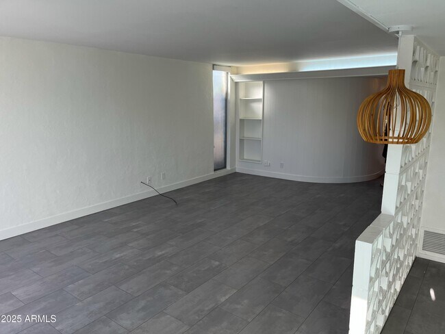 Foto del edificio - 3713 E Glenrosa Ave