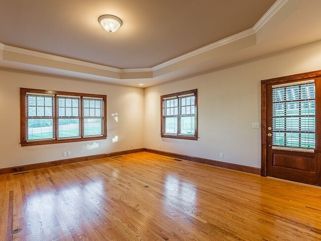 Foto del edificio - 1310 N Main St