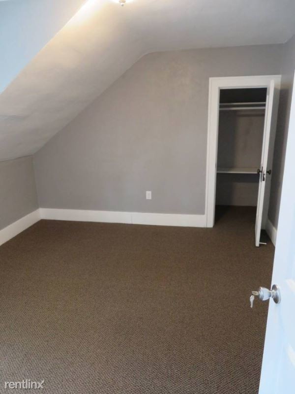 Building Photo - 4 br, 2 bath House - 1012 8th Ave S