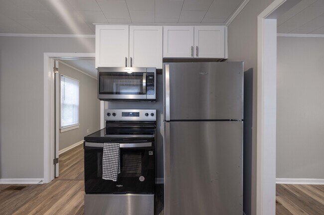 Foto del edificio - 1488 Hilltop St