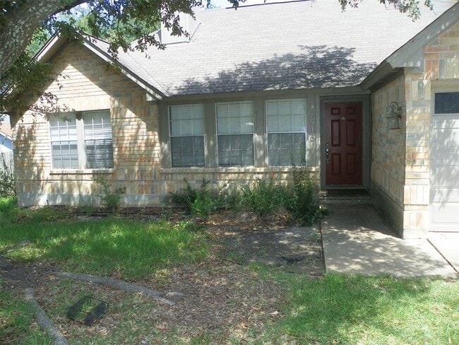 Building Photo - 6918 Dallas Dr